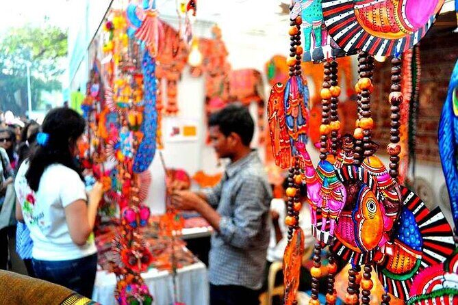 Private Delhi Shopping Tour with Female Guide - Chandni Chowk: centuries-old shopping and souvenir treasure