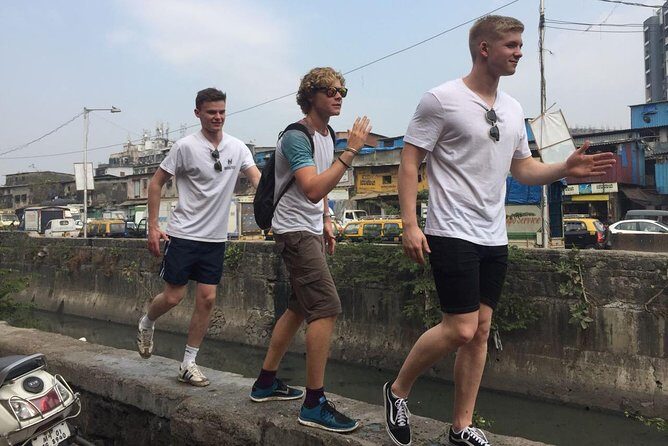 Private Dharavi Slum Tour with Transport and Refreshments - The 60–90 Minute Walk Through Dharavi