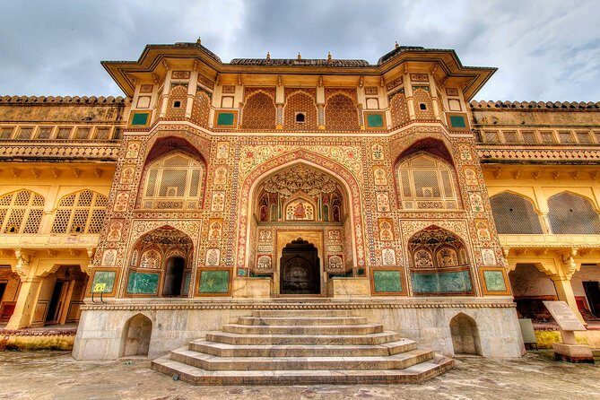 Private Full Day Jaipur Tour with Guide - Price and value: does $55 per person make sense?