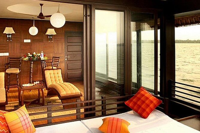 Private Full-Day Kerala Backwaters Houseboat Tour With Lunch & Pickup From Kochi - Key Highlights That Make This Day Trip Work