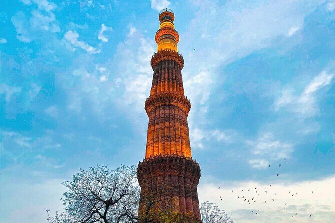 Private Full Day Old and New Delhi City Tour by Car - Pickup window and the reality of Delhi traffic