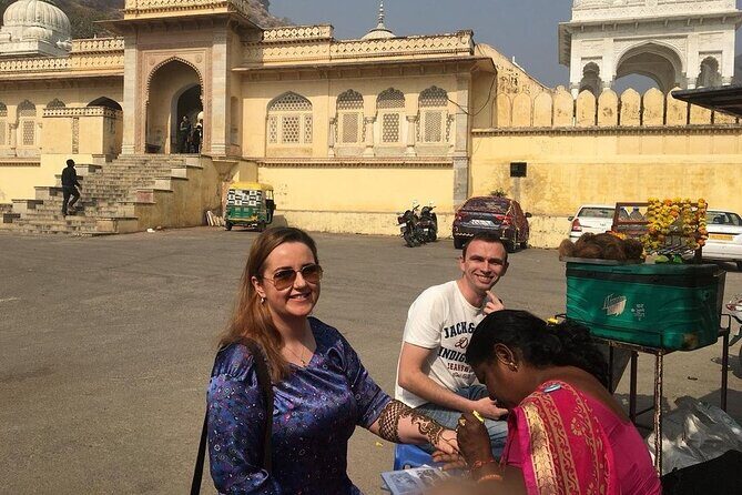 Private Full-Day Sightseeing Tour of Jaipur’s Heritage by Car - Jal Mahal: 15 minutes at the Water Palace on the lake