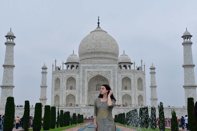 Private Full Day Taj Mahal Luxury Tour By Train From Delhi - Key highlights at a glance