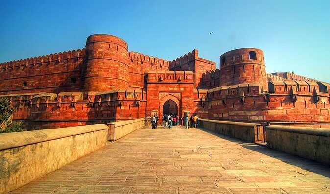 Private Full-Day Tour by Train to Taj Mahal from Delhi - Agra Fort after the Taj: history walls and better context