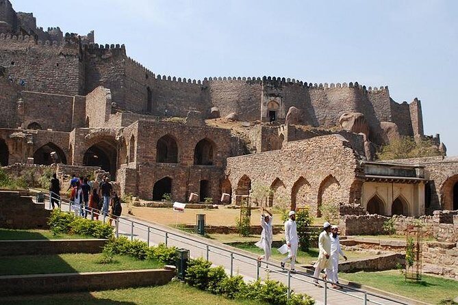 Private Full Day Tour of Hyderabad City - Morning Start: Pickup and the First Look at the City