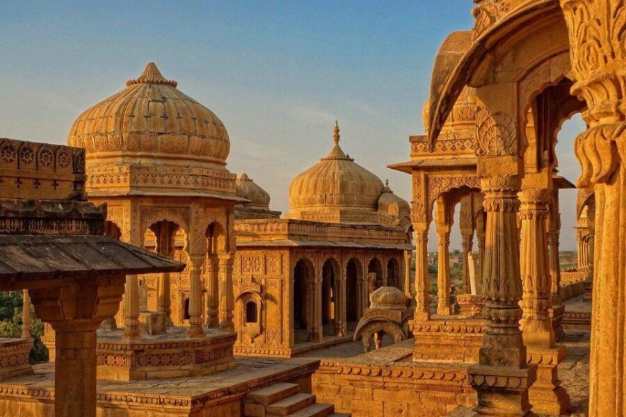 Private Full Day Tour of Jaisalmer with Guide - Gadisar Lake Sunset: A Gentle Ending After Fort and Haveli Stone