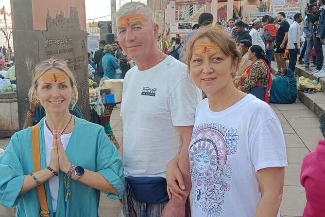 Private Full Day Varanasi Experience - Sunrise boat ride from Dashashwamedh Ghat: the best angle of the city