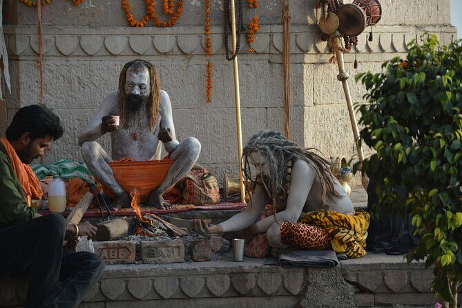Private Full Day Varanasi Experience - BHU in the middle of the day: a breather with big-campus energy