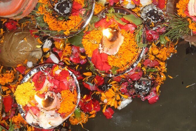 Private Full Day Varanasi Experience - How private guiding and A/C transport make the day easier