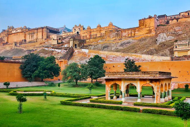 Private Golden Triangle Tour with Guide for 5 Night 6 days - Delhi’s big contrasts: Red Fort, Qutb Minar, Humayun’s Tomb, and Lotus Temple