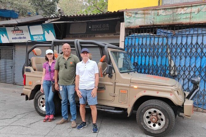 Private Guided Open Jeep Tour in Bandra Queen of Suburbs - Why Bandra feels different from the rest of Mumbai