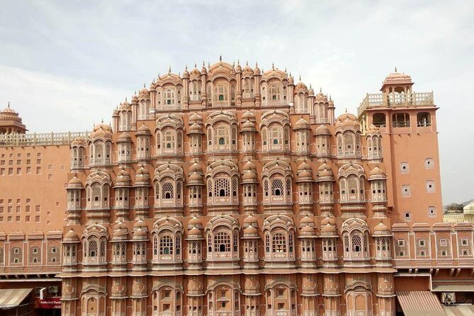 Private Guided Sightseeing Tour of Jaipur Highlights - Price and logistics: what $40 gets you, and what it doesn’t