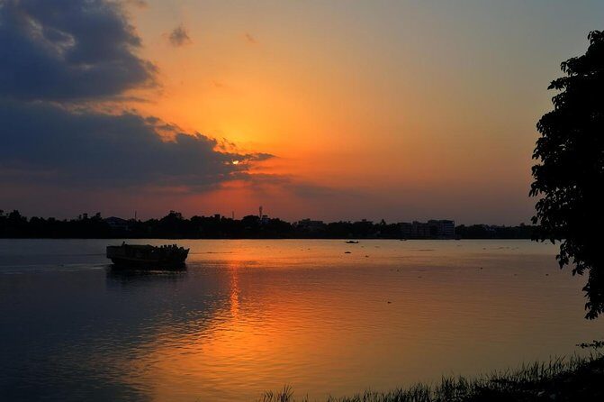 Private Guided Tour of Varanasi with Licensed Local Guide - Quick hits you’ll feel in your photos and your head