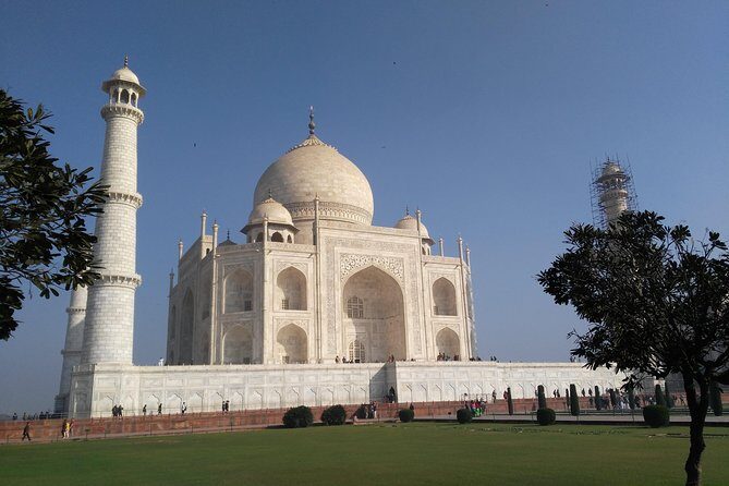 Private Guided Tour Tajmahal and Agra from New Delhi - Taj Mahal stop: seeing the love story and the architecture at the same time