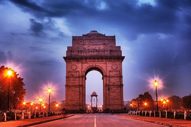 Private Half-Day Delhi City Tour With Entrance Fees - Stop-by-Stop: India Gate and the Presidential Avenue Pass-By