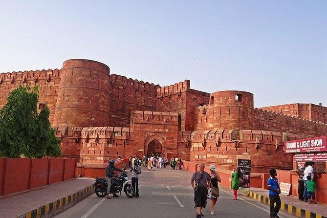 Private Half Day Sunrise Tour of Taj Mahal from Agra - Sunrise Taj Mahal: why starting at 5:30am really pays off