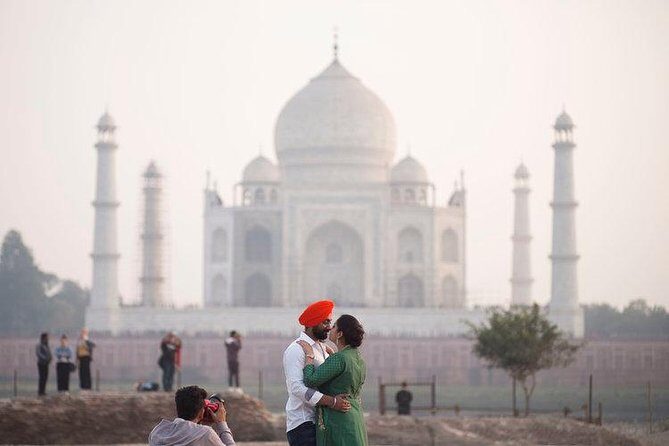 Private Half Day Taj Mahal Sunrise Tour from Agra - Private tour logistics: car types and group size