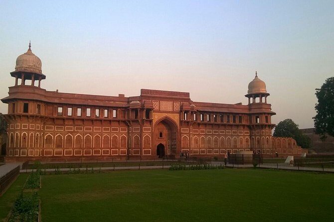 Private Indian Traditional tour of Taj Mahal - Morning pickup and how the day starts smoothly