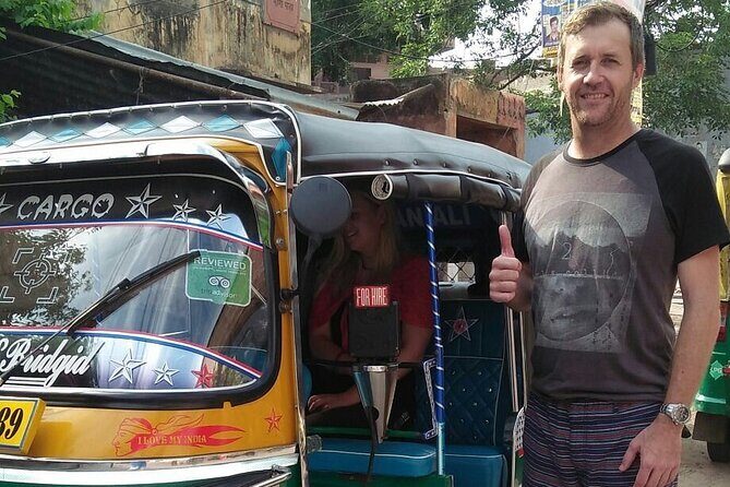 Private Jaipur City Full-Day Tour with a Tuk Tuk Ride - Jantar Mantar and Hawa Mahal: math, myth, and great angles