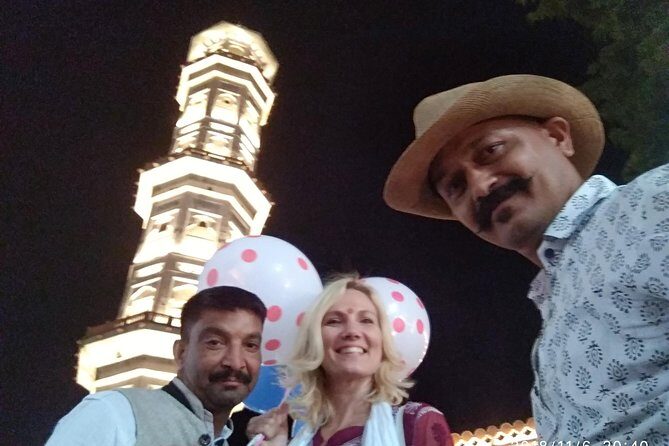 Private Jaipur Full 2 Days Tour With Pink City Guide - Price and logistics: what’s included vs what you should expect to pay