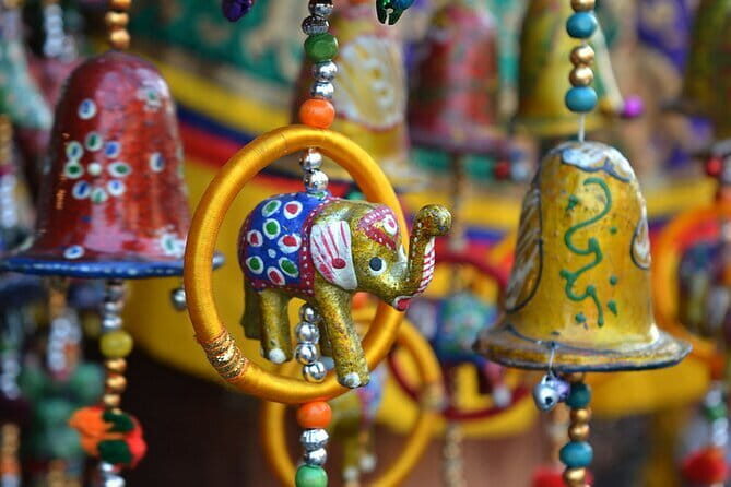 Private Jaipur Half-Day Shopping Tour - Stop 4: Channi Carpets & Textiles with chai and cookies