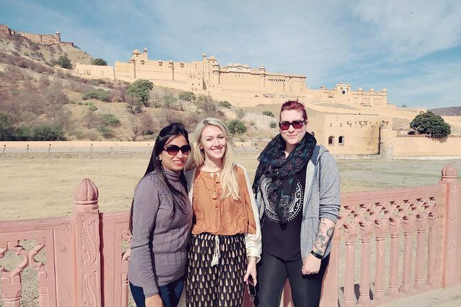 Private Jaipur Tour From Delhi - The driver and guide factor: where the day gets easy