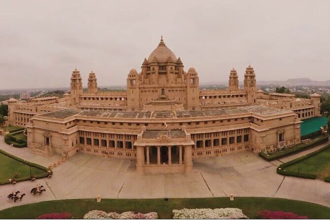 Private Jodhpur Blue City Tour With Private Tour Guide - Ghanta Ghar clock tower: the street anchor and a free stop