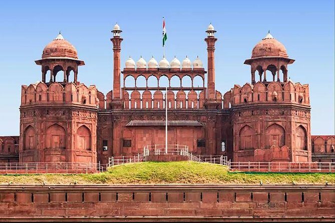 Private Luxury 3 Days Golden Triangle Tour of Delhi, Agra & Jaipur - Jaipur Day 1: City Palace and the Royal Museum Feel