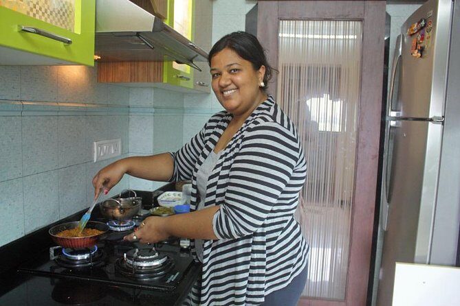 Private Maharashtrian Cooking Class in Mumbai with a Local Family - Your Two Dish Plan: What You’ll Actually Cook