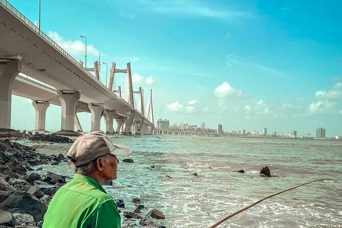 Private Mumbai City Tour - Marine Drive: the Queen’s Necklace moment (if timing lines up)