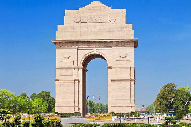 Private Old and New Delhi Full or Half-Day Guided Tour by Car - Key Things to Know Before You Go