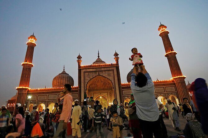 Private Old Delhi Tour of Chandni Chowk, Tuk Tuk & Food - Chandni Chowk: the shopping lanes where you also eat