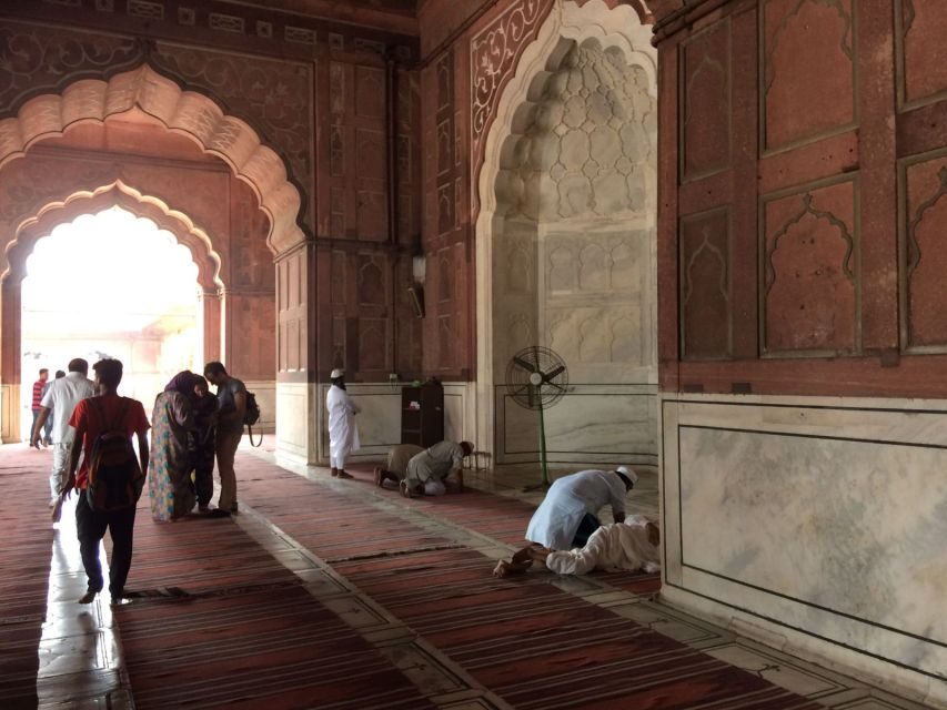 Private Old & New Delhi Tour with Monument Ticket and Lunch - Private Old and New Delhi: Why This Mix Works
