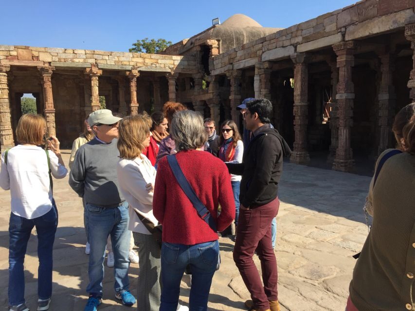 Private Old & New Delhi Tour with Monument Ticket and Lunch - Guide Quality and Trust: The Difference Between Okay and Great