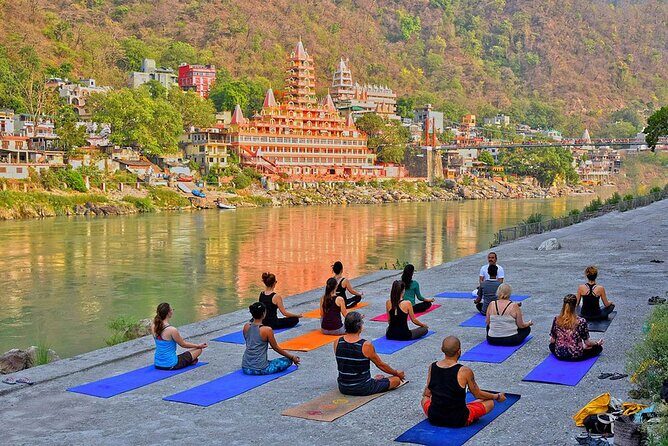 Private Overnight Haridwar & Rishikesh Tour with 4 Star Hotel - Day 1: 6:00 am Delhi pickup and Haridwar temple time