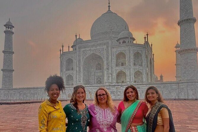 Private Overnight Tour Of Agra From Delhi - Day 1 in Agra Fort First: A Walled City With Big Meaning