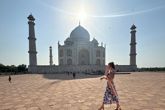 Private Same-Day Taj Mahal & Agra Fort Tour from Jaipur by Car - Meeting Your Local Guide in Agra: Why It Changes the Visit