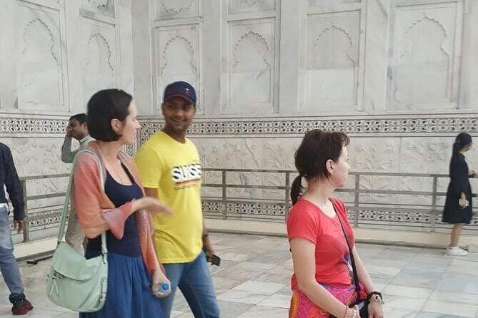 Private Same Day Taj Mahal And Agra Fort Guided Tour From Delhi By Car - The Delhi-to-Agra Drive: Yamuna Expressway, Breaks, and Comfort