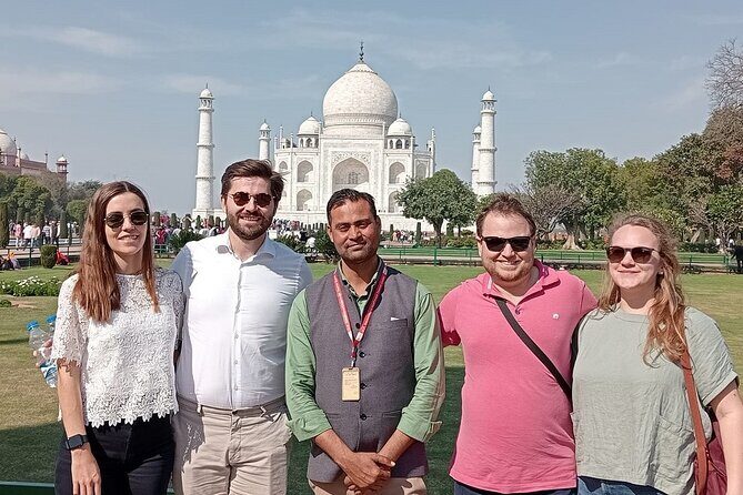 Private Same Day Taj Mahal and Agra Fort Tour By Car From Delhi - Timing and pacing for a 7-hour day trip