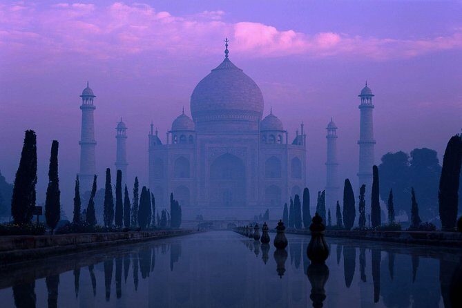 Private same day Taj Mahal tour from Banglore - Flying to Delhi, then straight to Agra