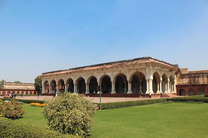 Private same day trip to Taj Mahal and Agra From Jaipur - Taj Mahal: 2 hours with a guide, not just a photo sprint