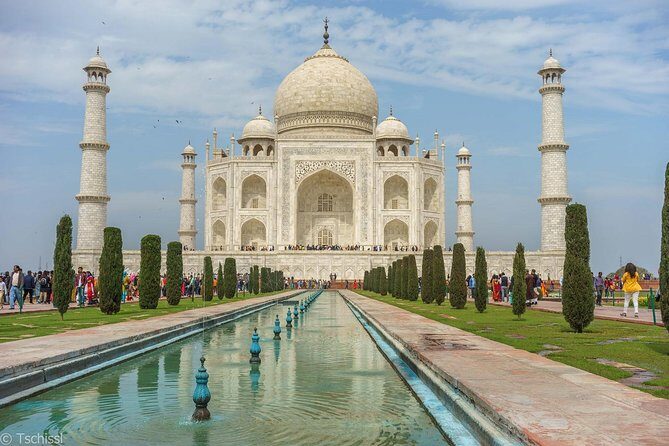 Private Same Day Trip to Taj Mahal with Sunrise & Agra Day Tour from New Delhi - Stop 1 in Agra: sunrise views, Yamuna reflections, and breakfast