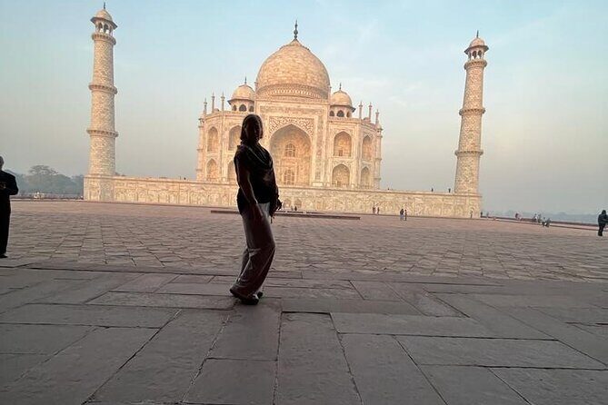Private Skip The Line Taj Mahal Sunrise Tour - Ticket & Guide - Agra Fort: the Mughal power base you’ll understand in context