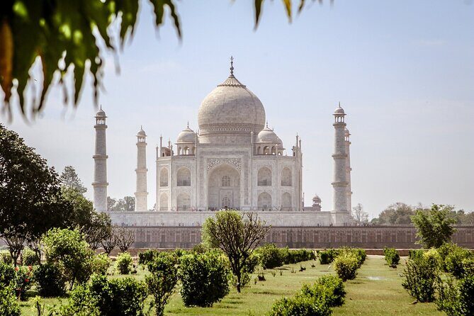 Private Skip the line Taj Mahal Sunrise Trip From Delhi By Car (All Inclusive) - Trident Hotel breakfast: the break that prevents the day from breaking you