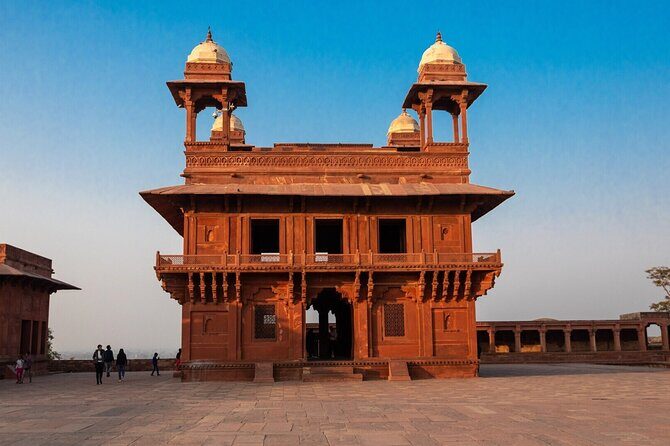 Private Sunrise Taj Mahal Tour from Delhi with Fatehpur Sikri - Fatehpur Sikri: The Mughal Capital That Went Quiet
