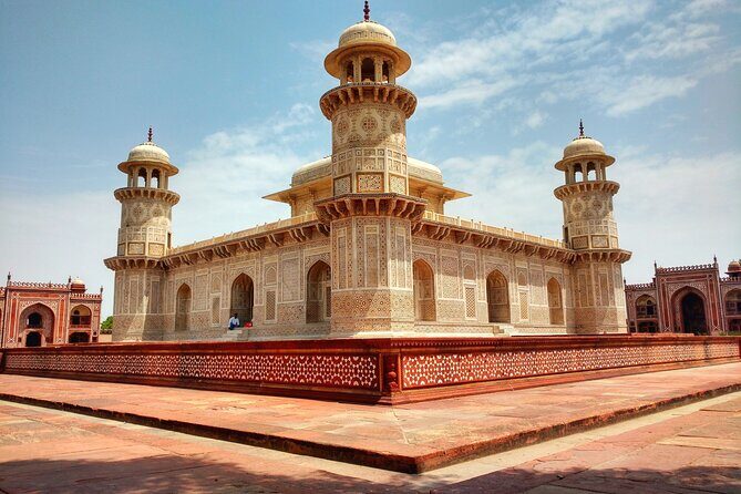 Private Sunrise Taj Mahal Tour with 5 star breakfast. - Itimad-ud-Daulah (the Bachcha Taj): the quiet contrast