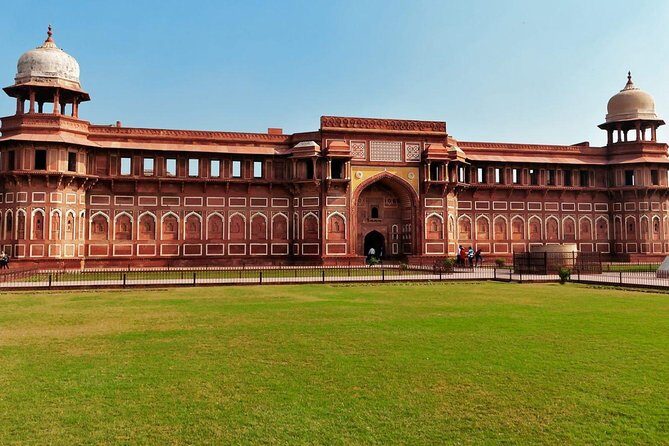 Private Sunrise Taj Mahal Tour with 5 star breakfast. - The real deal value: $62 per person for a full Agra day