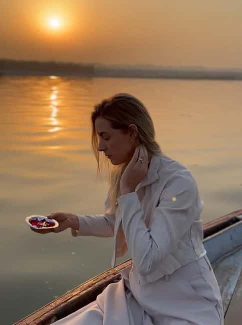 Private Sunset Boat Ride and Ganga Aarti with Reserved Seat - Kathwala (Nepali) Temple: The Mini Pashupatinath Detour