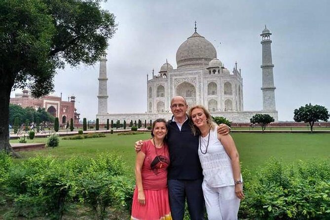 Private Taj Mahal Agra Day Tour by Car from Delhi - The early drive to Agra: simple logistics, less mental load