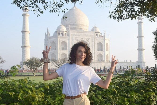 Private Taj Mahal & Agra Fort Guided Tour from Delhi - Should you book this Delhi to Agra private tour?